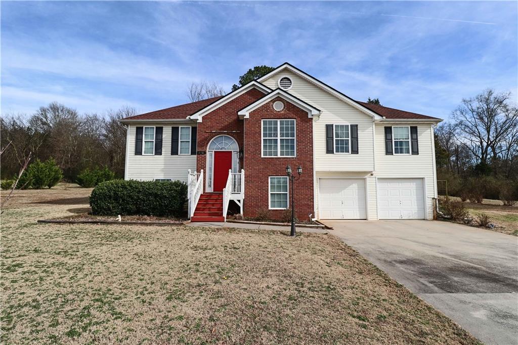 156 Peachtree Lane - Photo 1