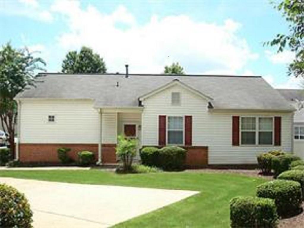 722 Windcroft Circle - Photo 1