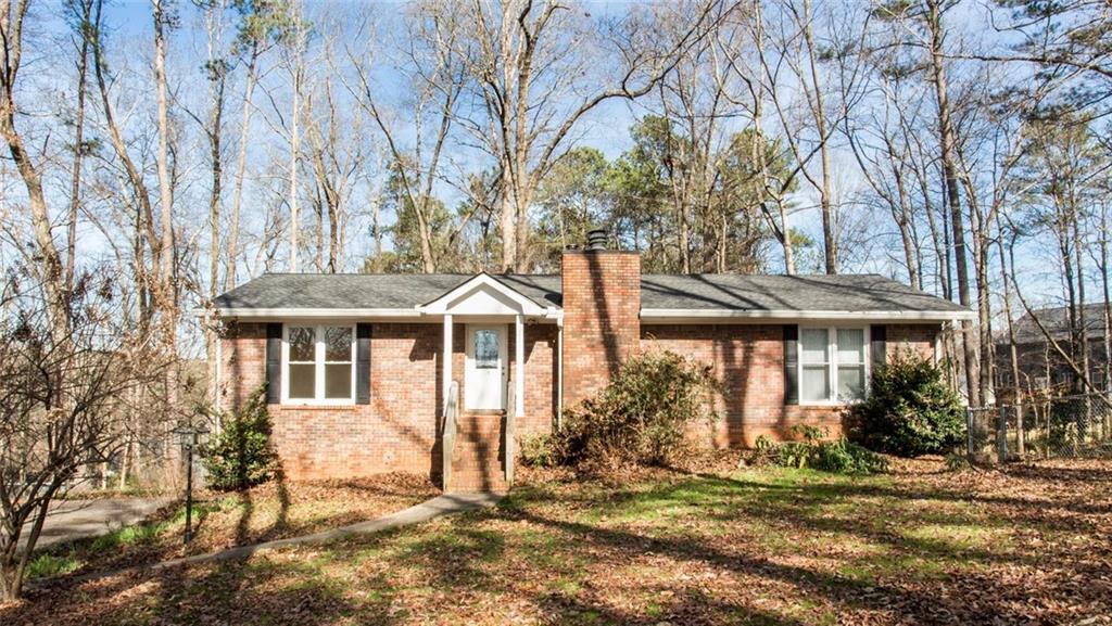 2140 Mcduffie Road - Photo 1