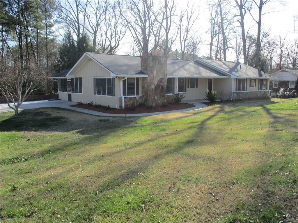 307 Mountain Brook Road - Photo 1