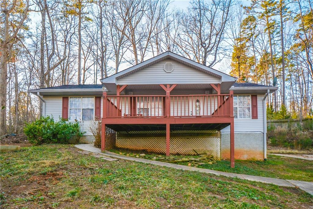 4044 Skyline Drive - Photo 1