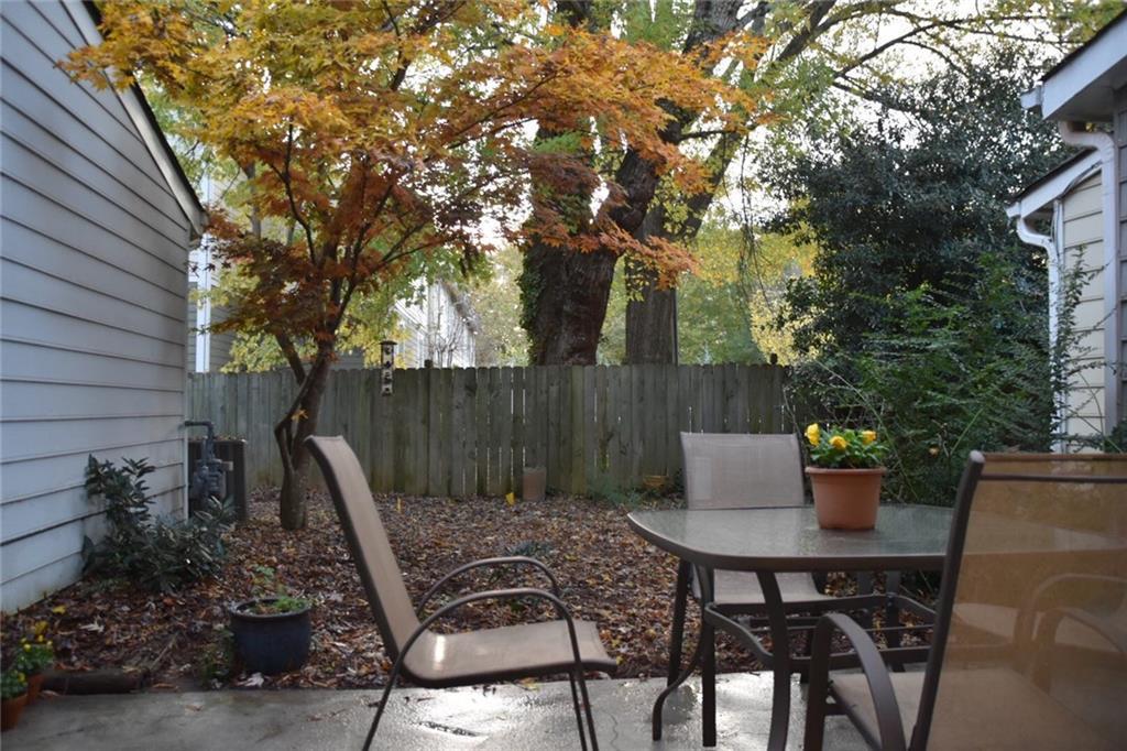129 Teal Court - Photo 1