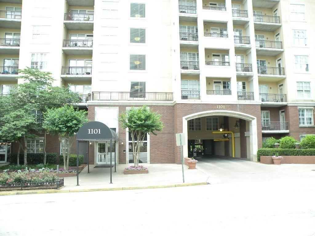 1101 Juniper Street - Photo 1