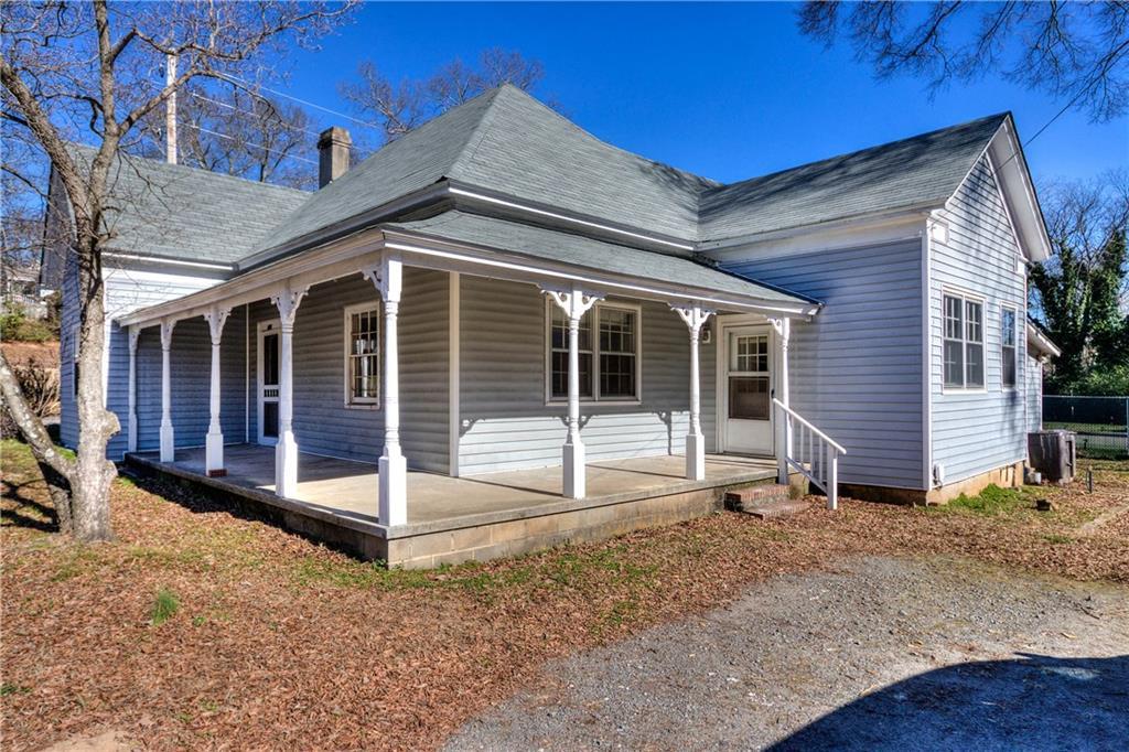 419 Gilmer Street - Photo 1