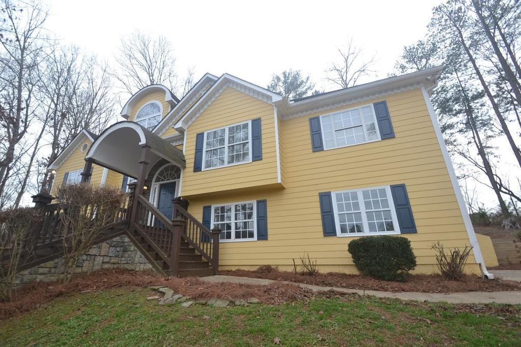 1038 Smithwyck Drive - Photo 1