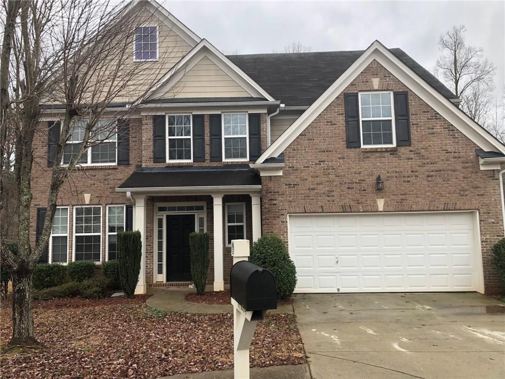 1004 Creek Drive - Photo 1