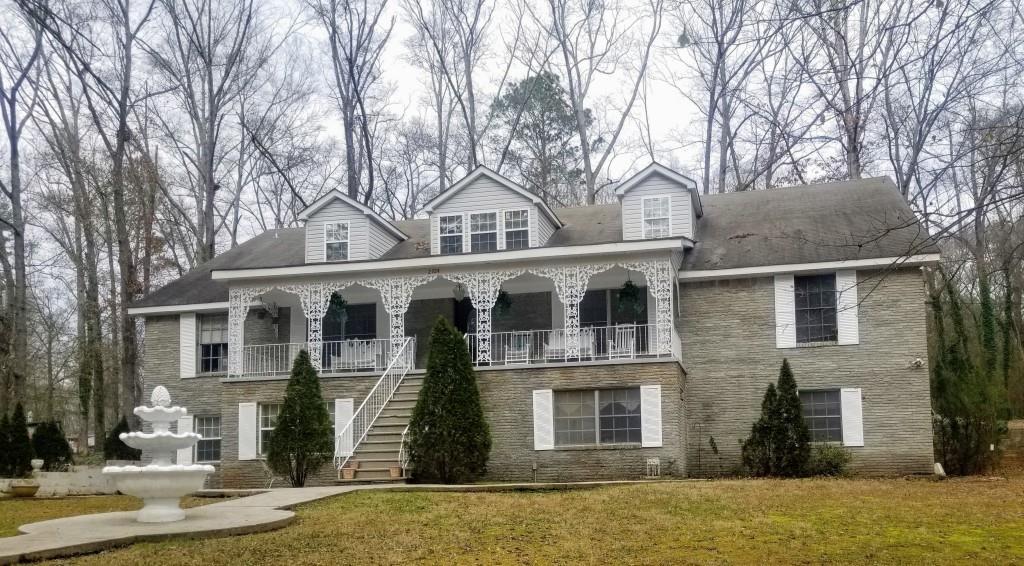 2724 Kelly Lake Road - Photo 1