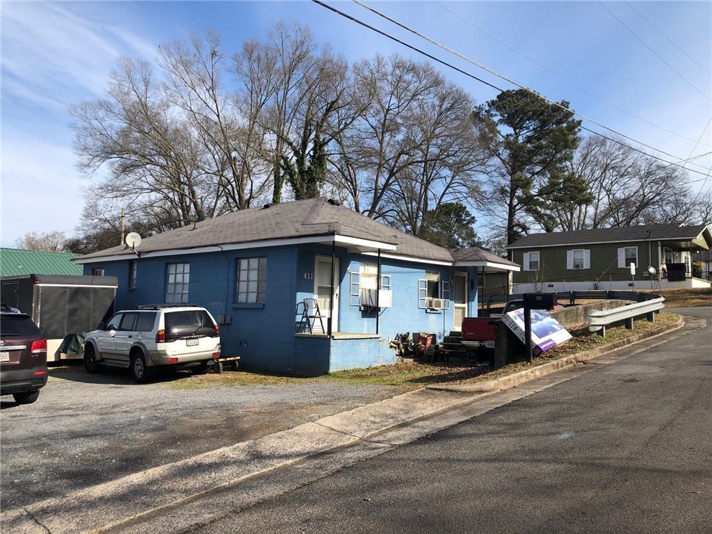 411 Brown Street - Photo 1
