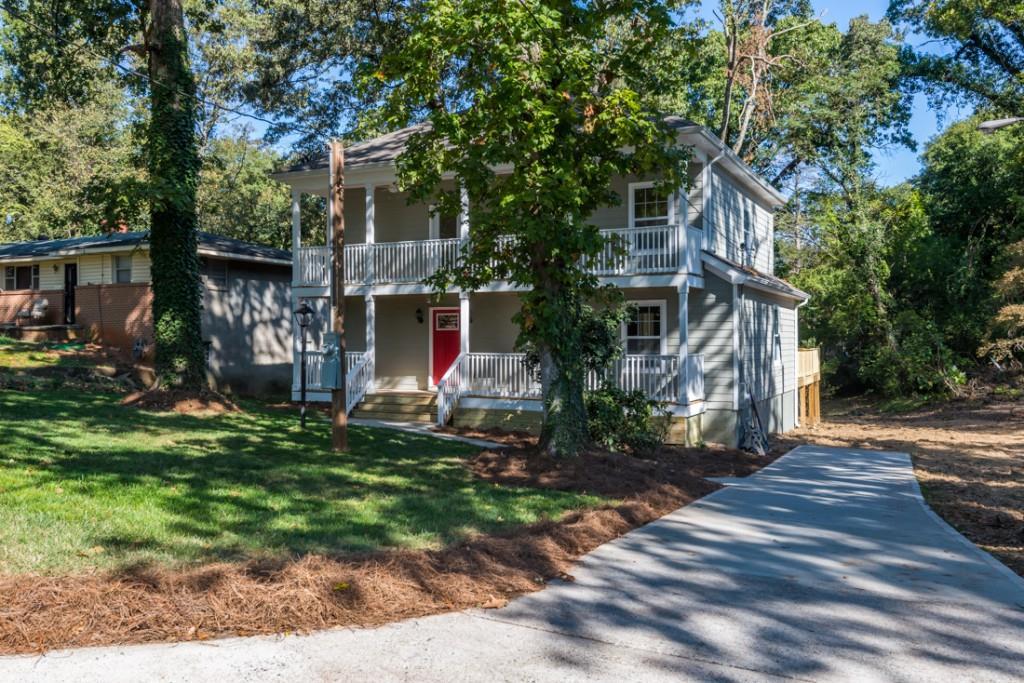 1871 Francis Avenue - Photo 1