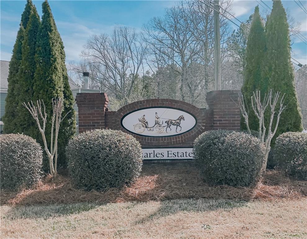 78 Charles Towne Avenue - Photo 1