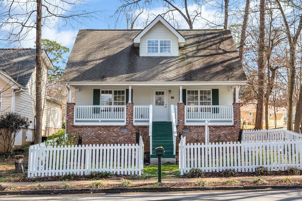 742 Oakview Road - Photo 1