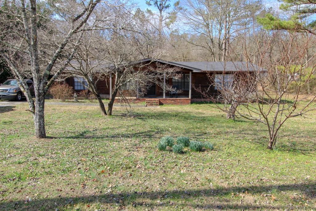 562 Reeceburg Road - Photo 1