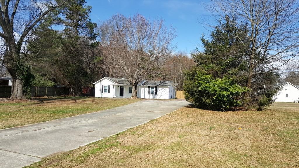 690 Landers Drive - Photo 1