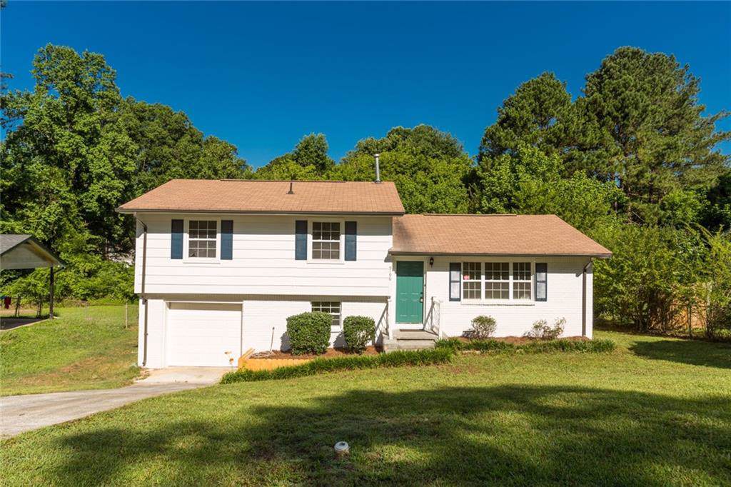 9196 Homewood Drive - Photo 1