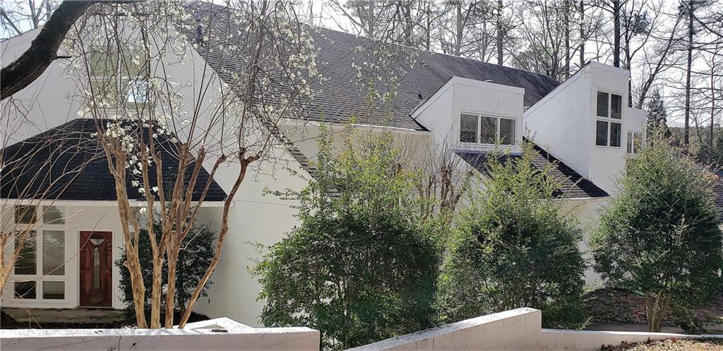 710 Brighton Court - Photo 1