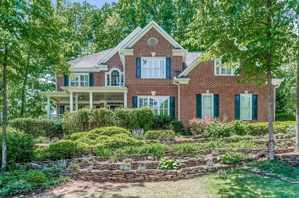 700 Vinings Estates Drive Se - Photo 1