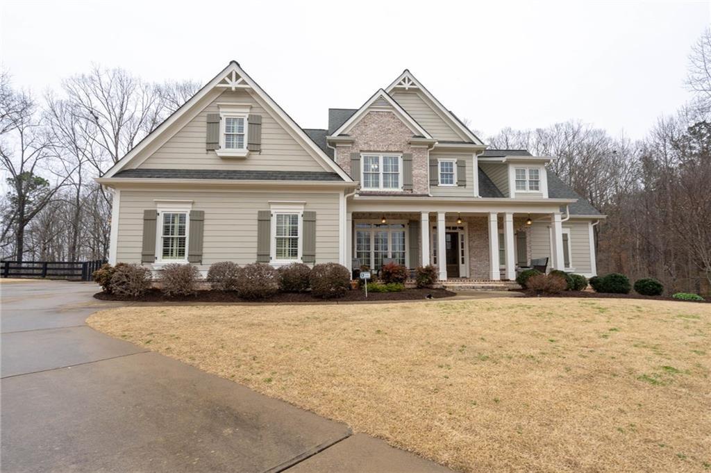 406 Northampton Lane - Photo 1