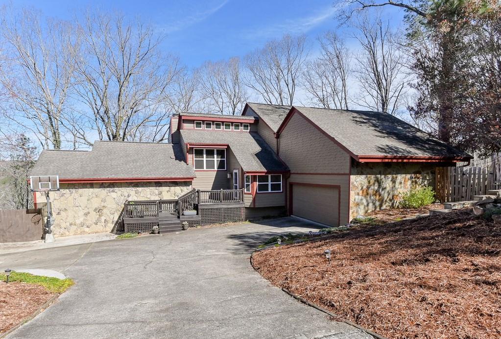 230 Marsh Glen Point - Photo 1