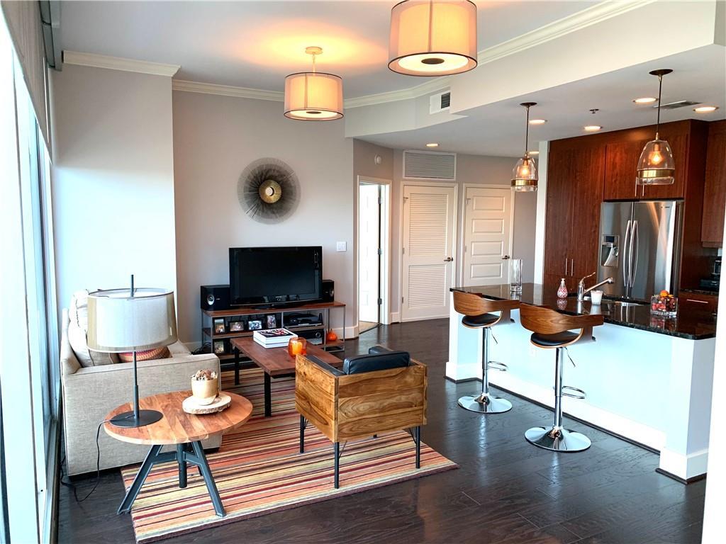 1080 Peachtree Street - Photo 1