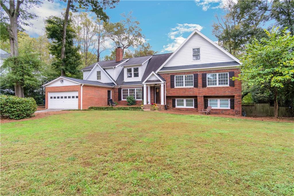 1350 Battleview Drive - Photo 1