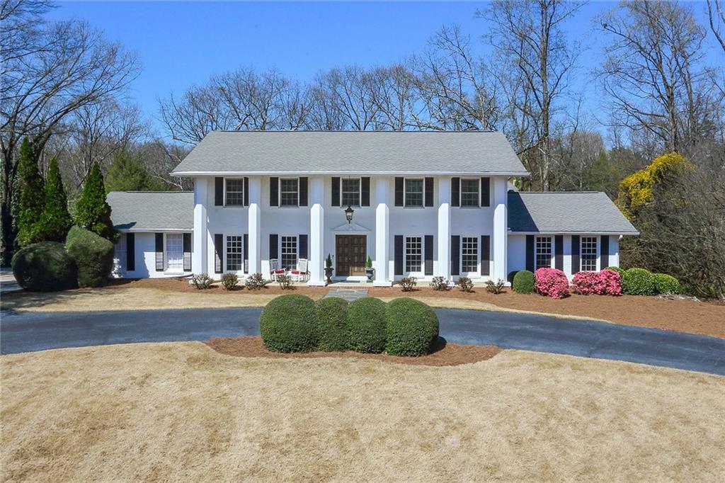 335 Glen Lake Drive - Photo 1