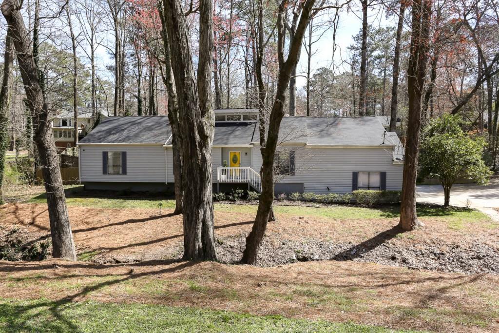 2731 Georgian Terrace - Photo 1