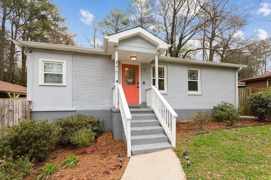544 Daniel Avenue - Photo 1