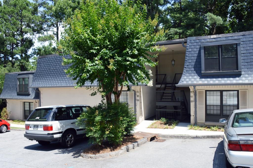 93 Adrian Place - Photo 1