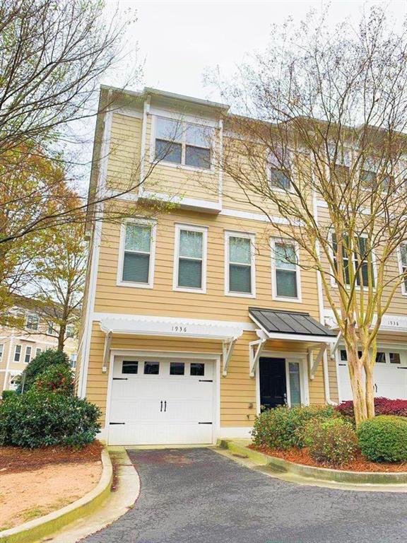 1936 Sterling Oaks Circle - Photo 1