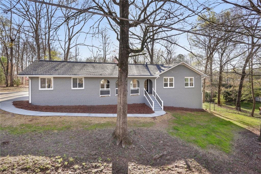 228 Shady Lane - Photo 1