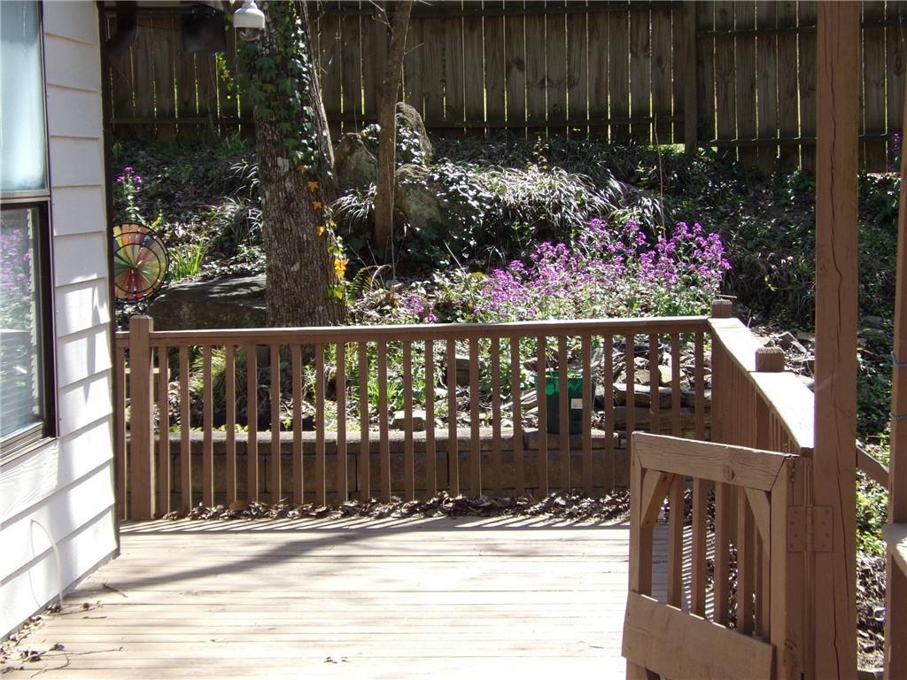 1405 Lakeside Trail - Photo 1
