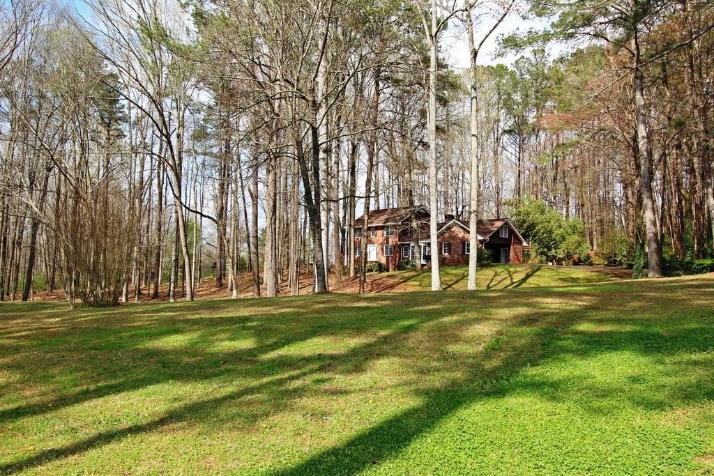2090 Acworth Due West Road - Photo 1