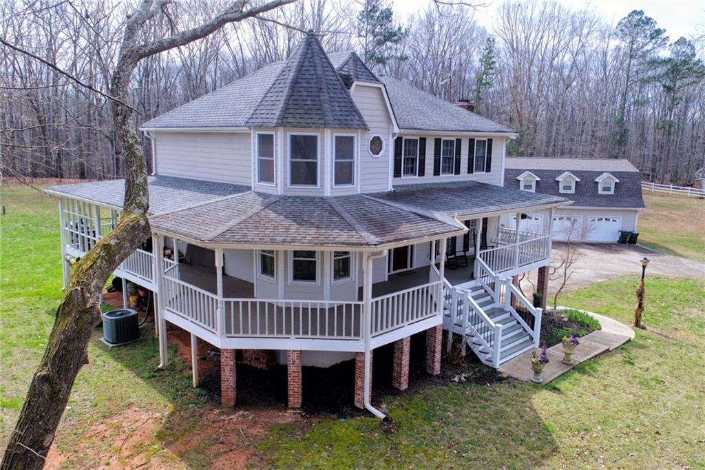 613 Holt Road - Photo 1