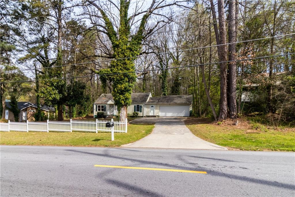 2981 Delmar Lane - Photo 1