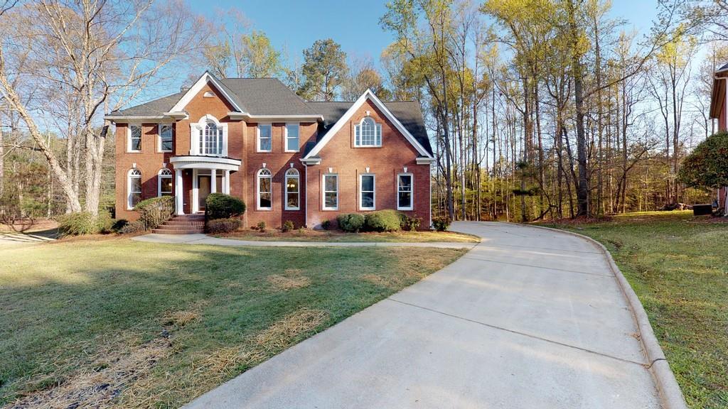 370 Prestmoor Place - Photo 1