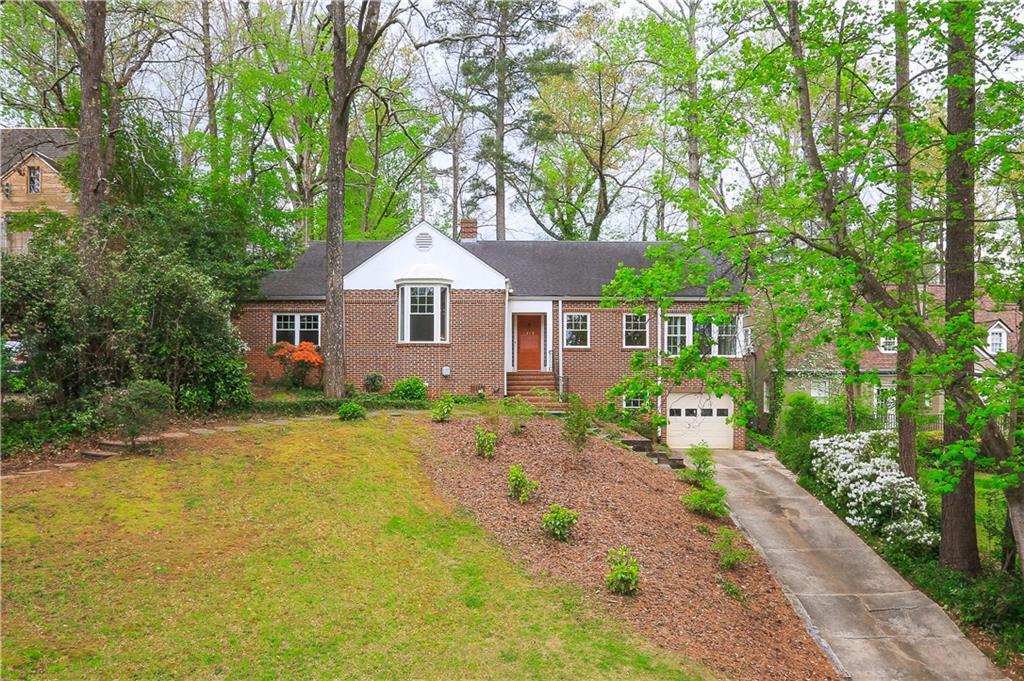 1728 Homestead Avenue - Photo 1