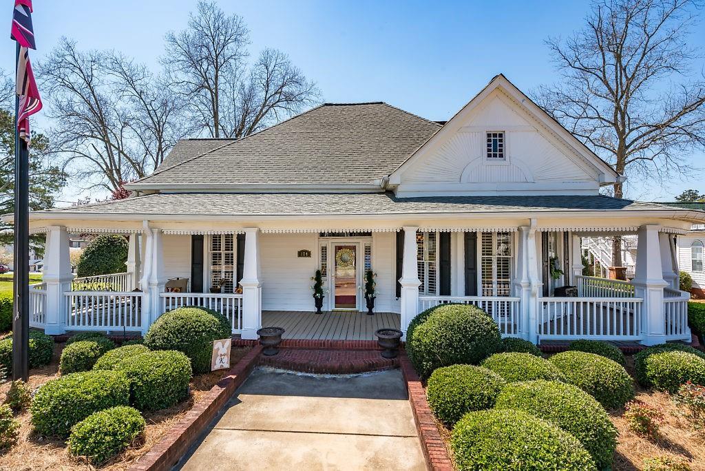 174 Confederate Avenue - Photo 1