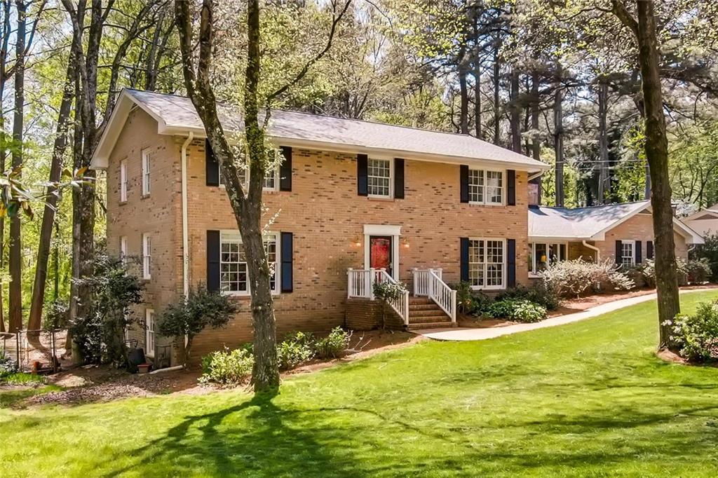 3295 Wake Robin Trail - Photo 1