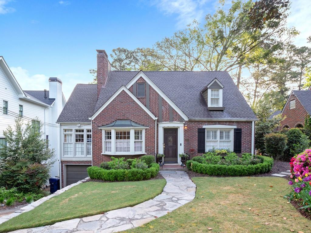 553 Wesley Road - Photo 1