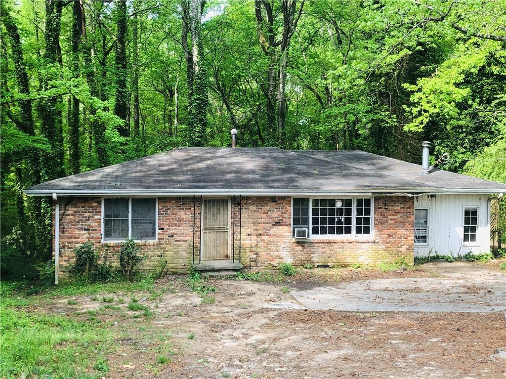 4728 Campbellton Road - Photo 1