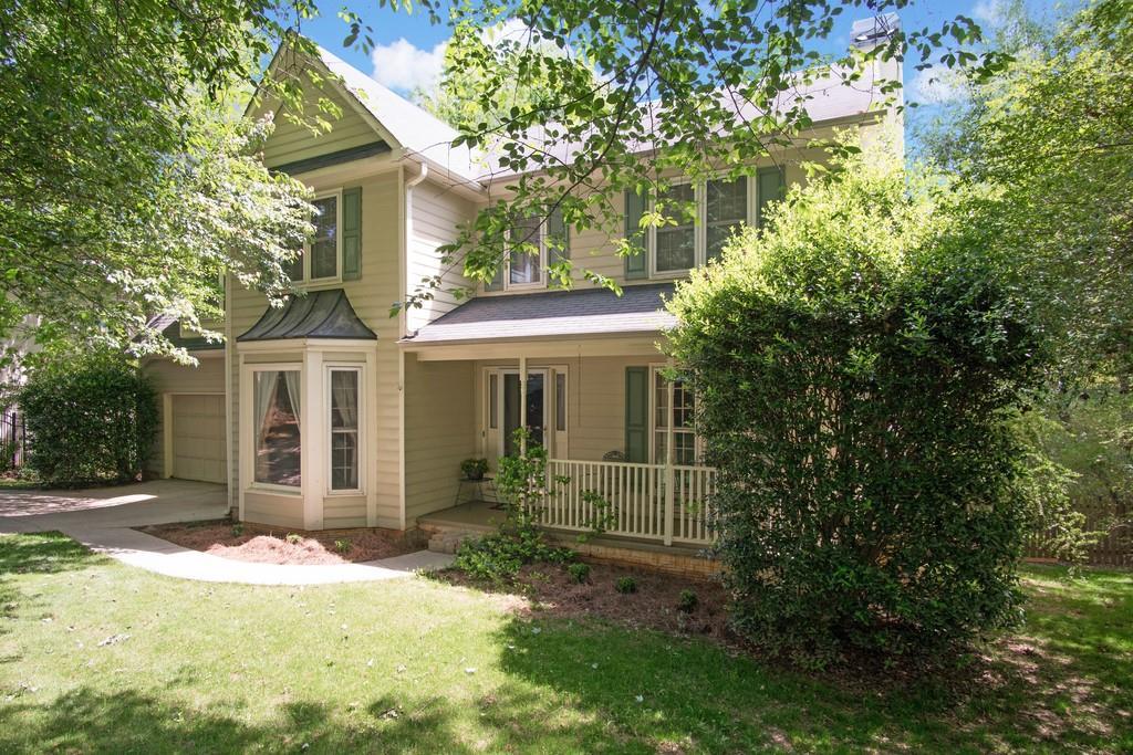 114 Planterra Way - Photo 1