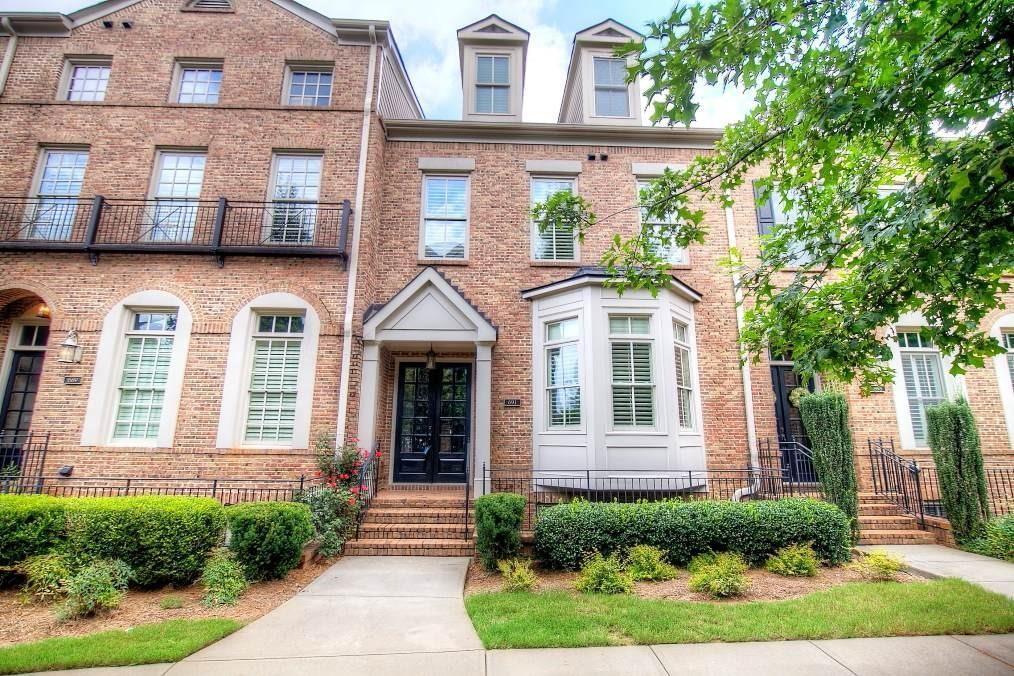 691 Lockton Place - Photo 1