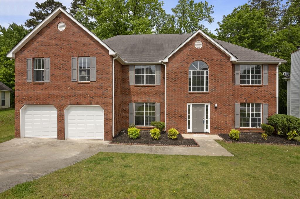 1142 Carriage Trace Circle - Photo 1