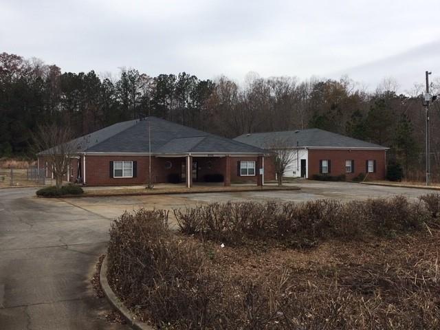 1660 Hiram Douglasville Highway - Photo 1