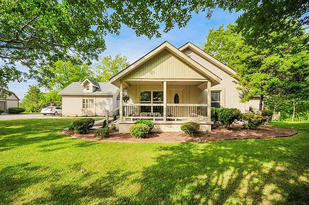 3198 Bailey Road - Photo 1
