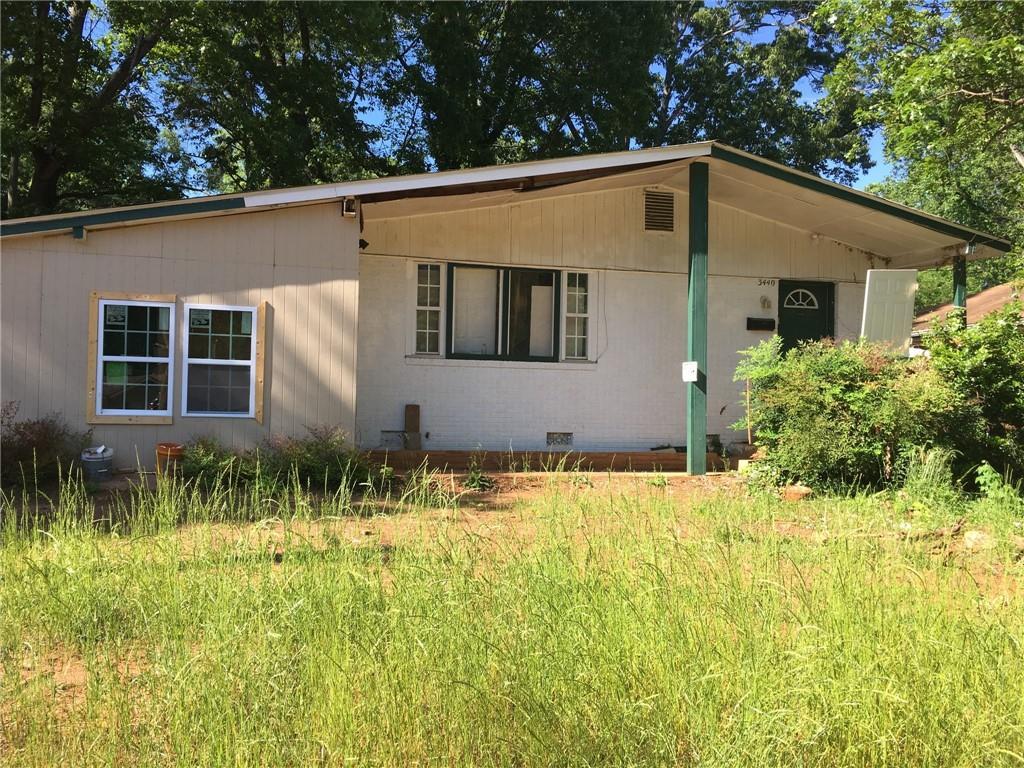 3440 Glenwood Road - Photo 1