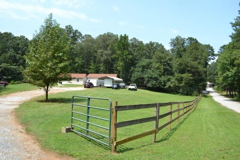 3931 Hillside Lane - Photo 1