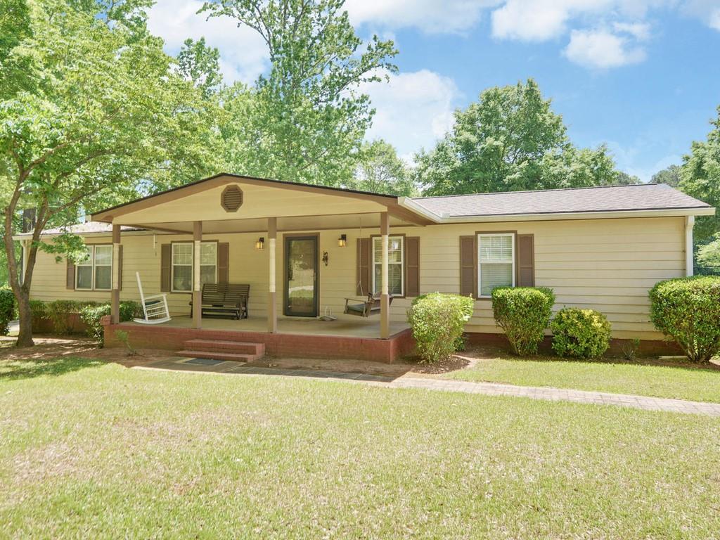 1061 Blue Springs Court - Photo 1