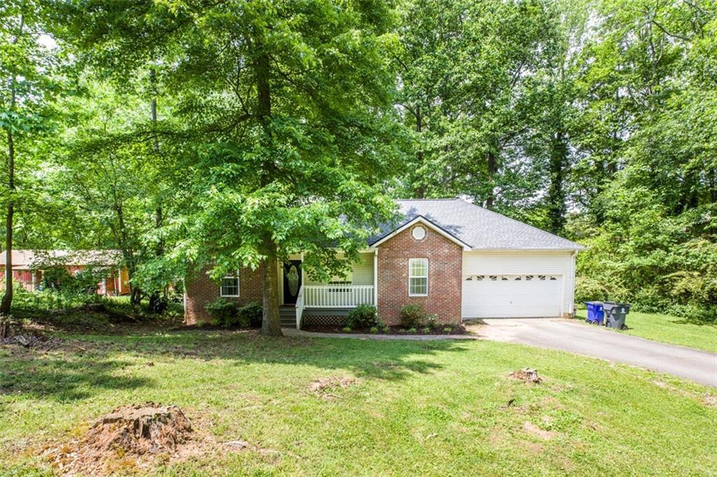 232 Kensington Circle - Photo 1
