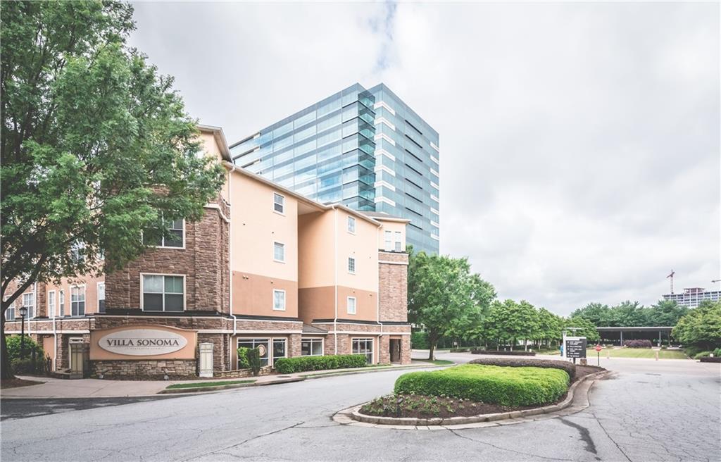 10 Perimeter Summit Boulevard - Photo 1